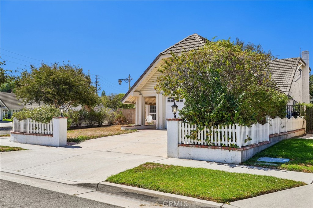 1211 N Willamette Drive, Anaheim CA 92807 - photo 28