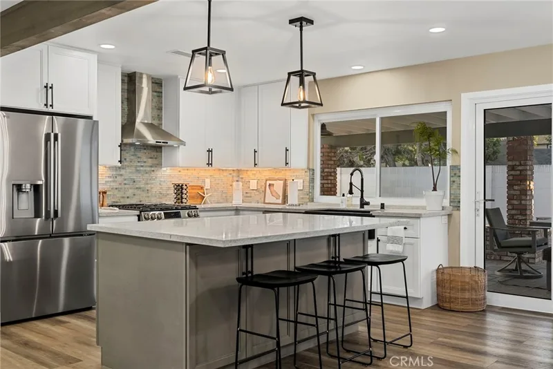1216 E Clifpark Way, Anaheim