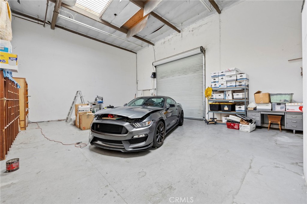 Warehouse with 14' clearance - 1223 N Tustin A, Anaheim CA 92807 - photo 7
