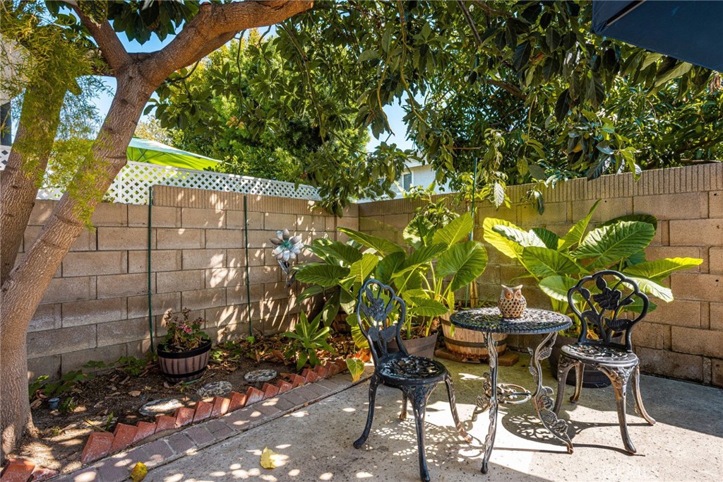 1231 N Dolores, Anaheim CA 92807 - photo 17