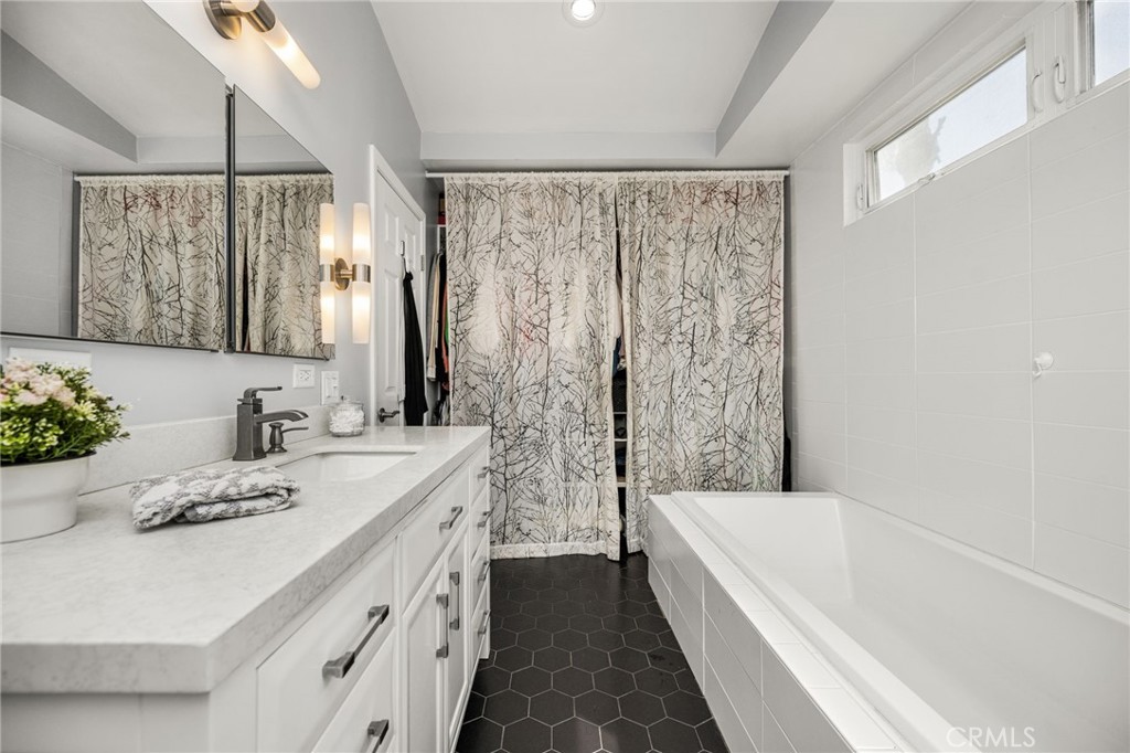 1231 N Dolores, Anaheim CA 92807 - photo 31