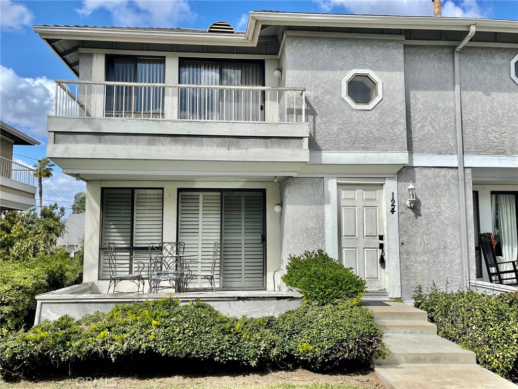 124 S Seneca Circle 12, Anaheim CA 92805 - photo 1
