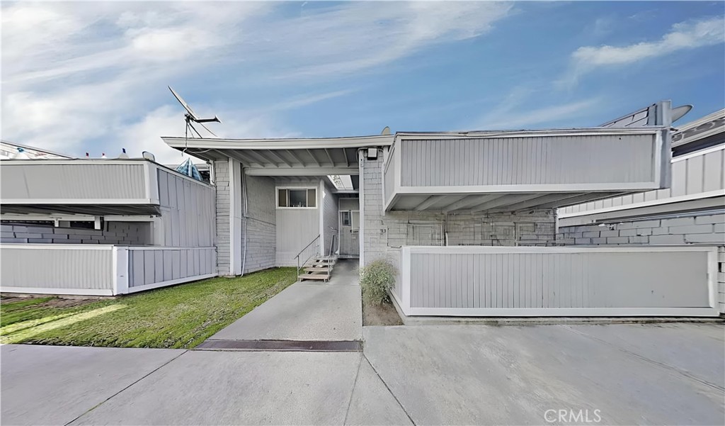 1250 S Brookhurst 1051, Anaheim CA 92804 - photo 1
