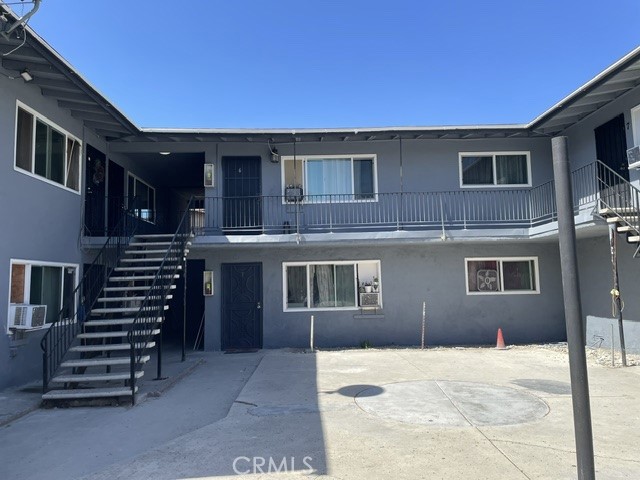 129 E Wakefield Avenue 5, Anaheim CA 92802 - photo 2