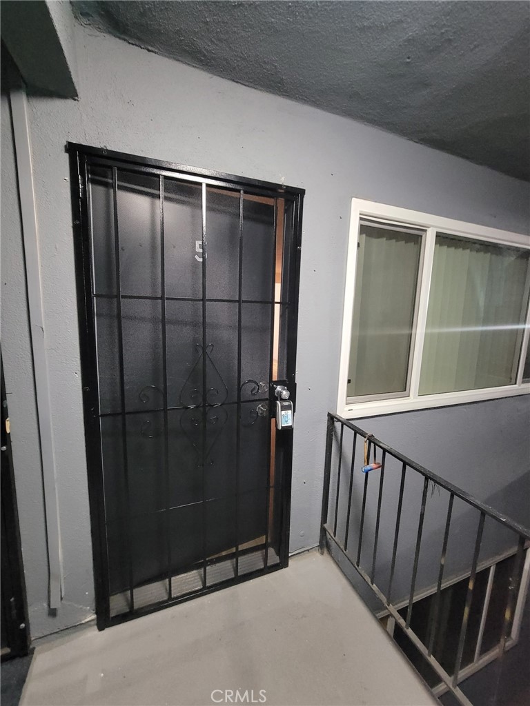 129 E Wakefield Avenue 5, Anaheim CA 92802 - photo 5