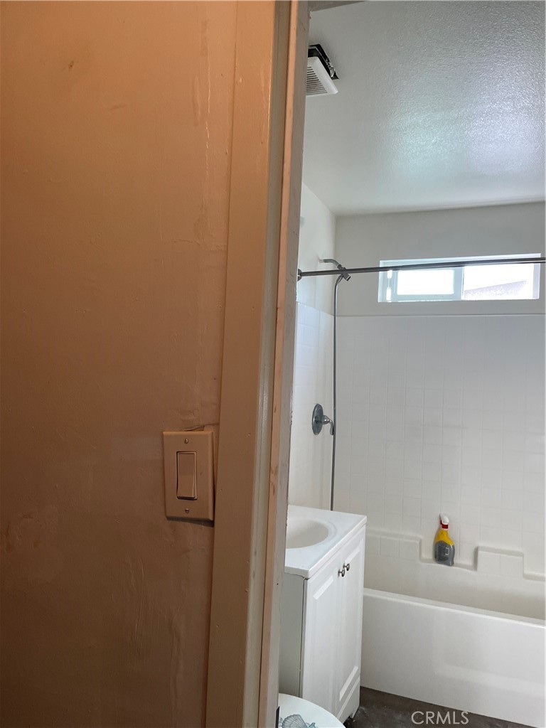 129 E Wakefield Avenue 5, Anaheim CA 92802 - photo 18
