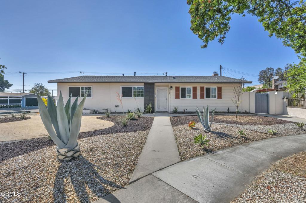 2-web-or-mls-1313-n-crestlane-pl - 1313 N Crestlane Place, Anaheim CA 92805 - photo 3