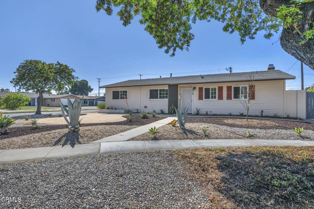 5-web-or-mls-1313-n-crestlane-pl - 1313 N Crestlane Place, Anaheim CA 92805 - photo 6