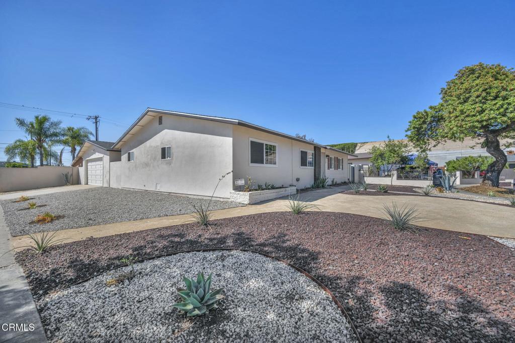 7-web-or-mls-1313-n-crestlane-pl - 1313 N Crestlane Place, Anaheim CA 92805 - photo 8