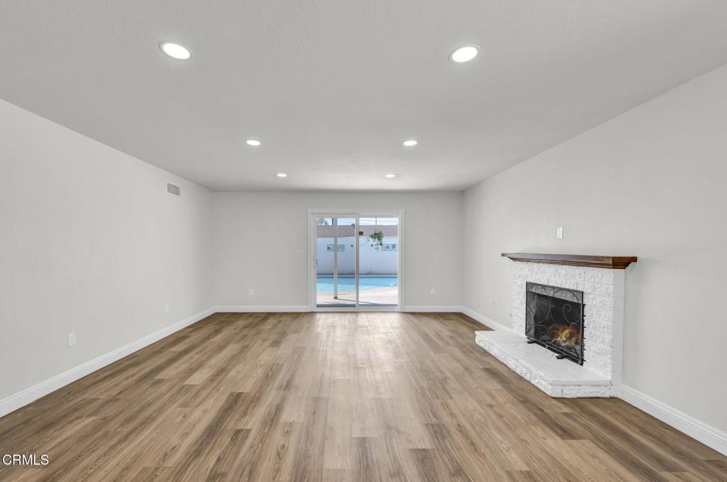 10-web-or-mls-1313-n-crestlane-pl - 1313 N Crestlane Place, Anaheim CA 92805 - photo 11