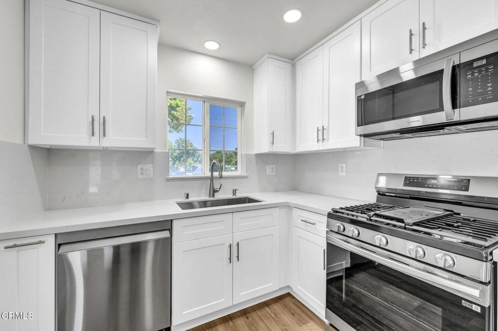 26-web-or-mls-1313-n-crestlane-pl - 1313 N Crestlane Place, Anaheim CA 92805 - photo 17