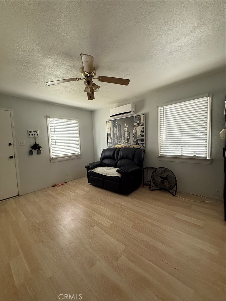 1336 1/2 S Knott, Anaheim CA 92804 - photo 3