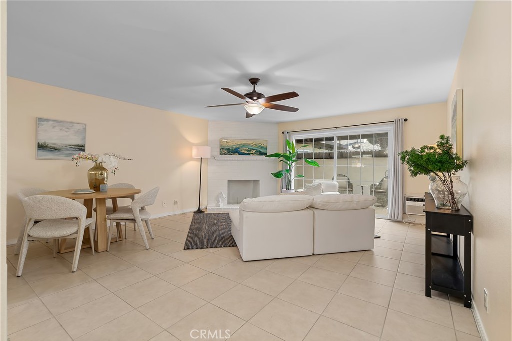 134 S Magnolia 19B, Anaheim CA 92804 - photo 6