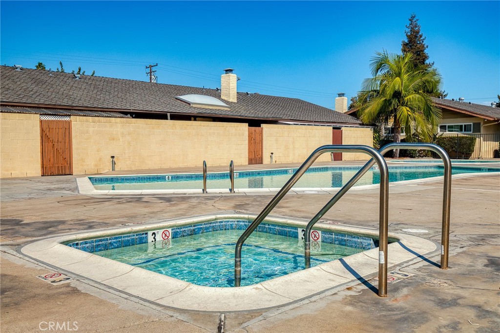 134 S Magnolia 19B, Anaheim CA 92804 - photo 35