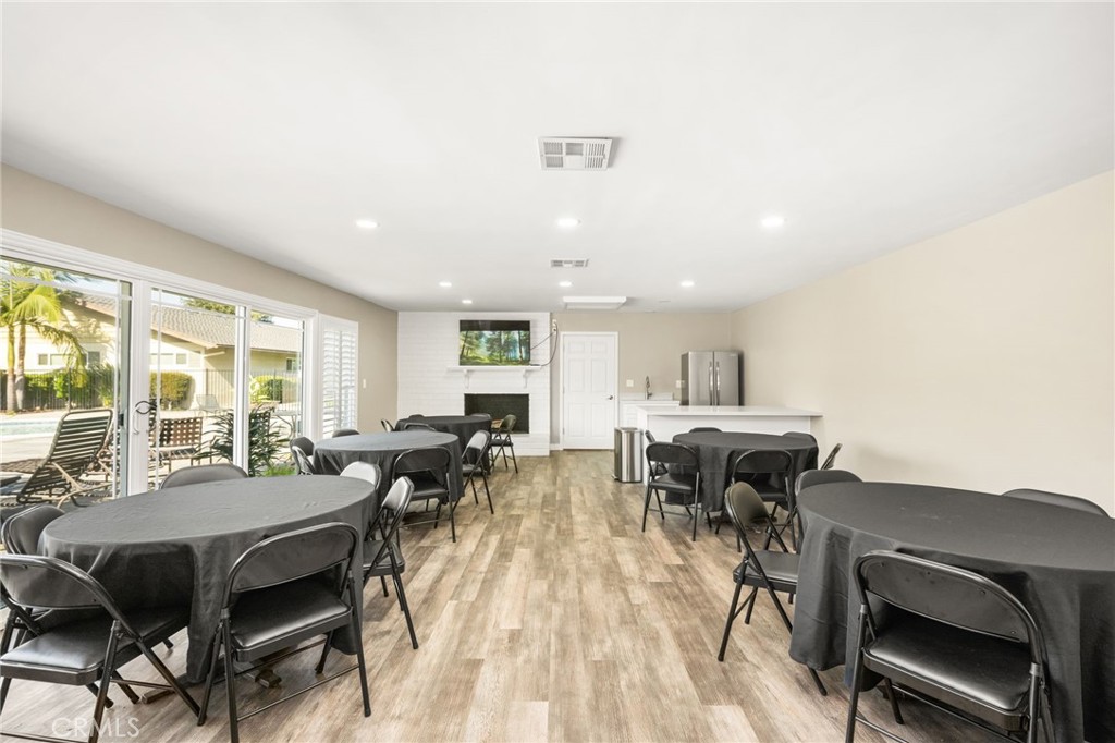 Community clubhouse - 134 S Magnolia Avenue 2C, Anaheim CA 92804 - photo 35