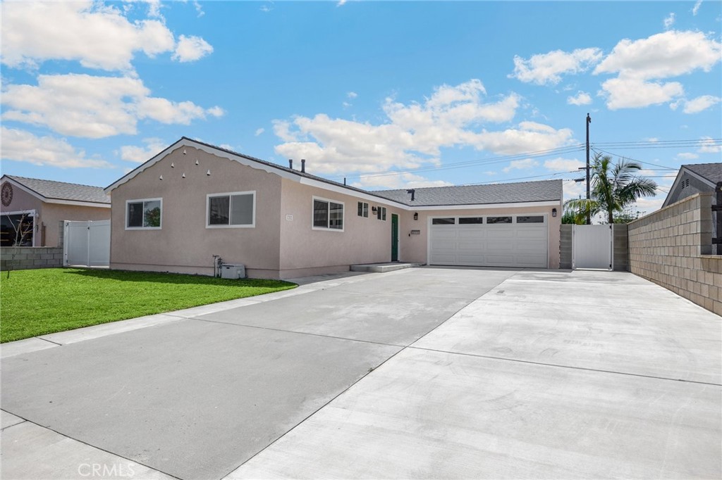 Long Driveway - 1353 S Latona Street, Anaheim CA 92804 - photo 1