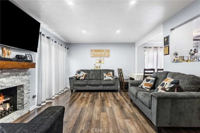1381 S Walnut 2105, Anaheim