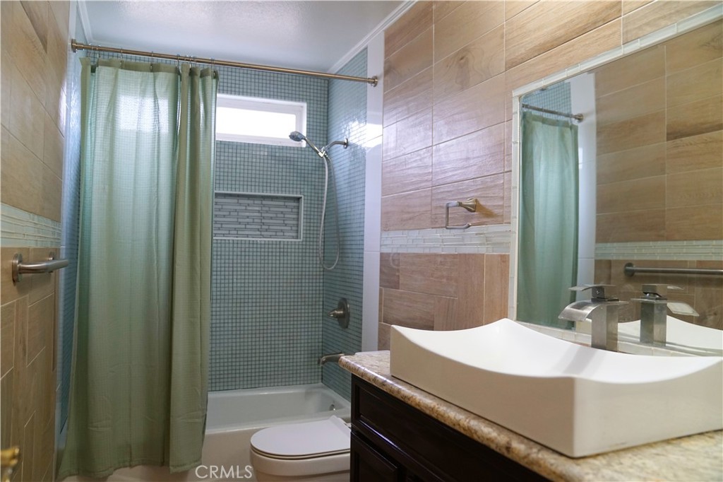 Bathroom - 140 S Topanga, Anaheim CA 92804 - photo 20