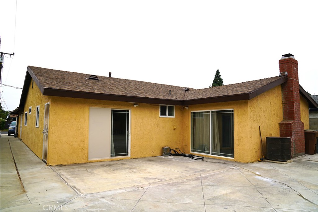 Backyard - 140 S Topanga, Anaheim CA 92804 - photo 22