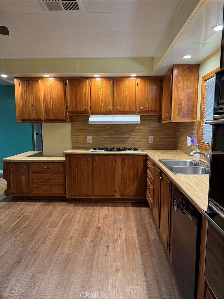 Kitchen - 1400 S Sunkist 31, Anaheim CA 92806 - photo 3