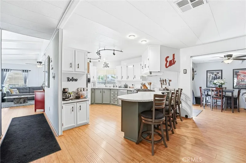1400 S Sunkist 48, Anaheim, CA 92806