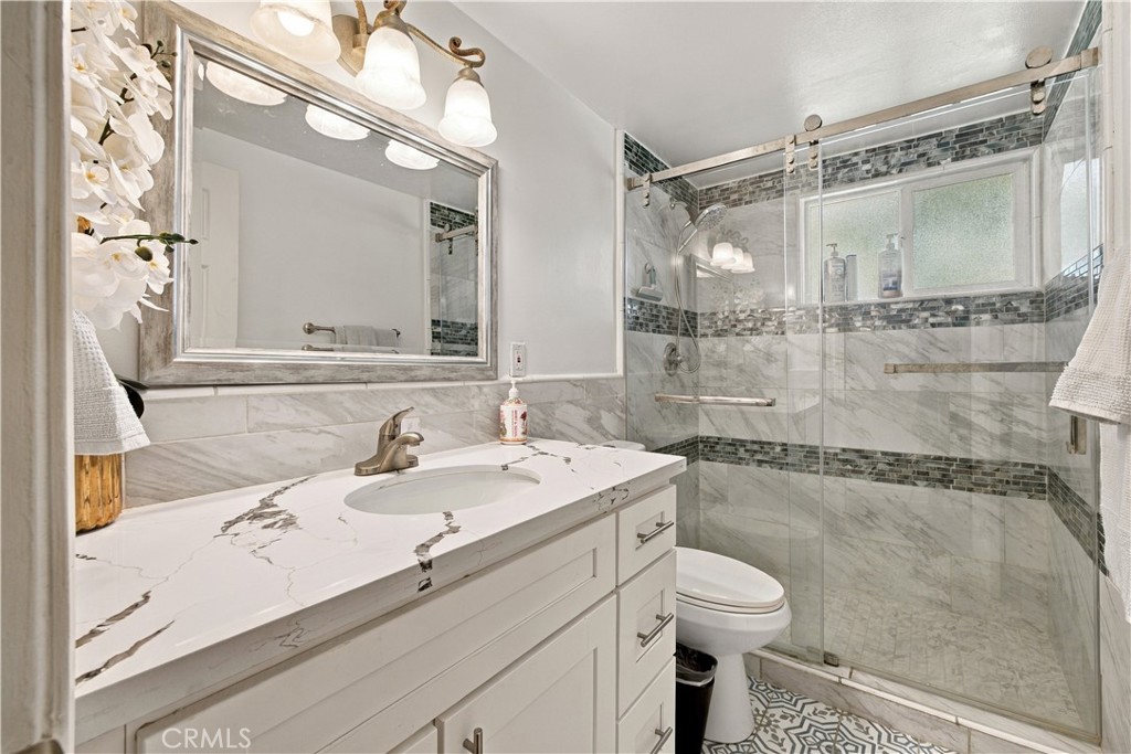 1407 W Colonial Avenue, Anaheim CA 92802 - photo 25