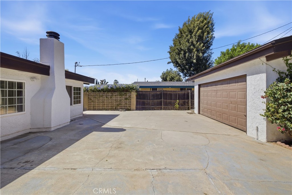 1407 W Colonial Avenue, Anaheim CA 92802 - photo 30