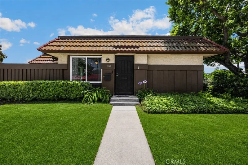1412 N Dale, Anaheim, CA 92801