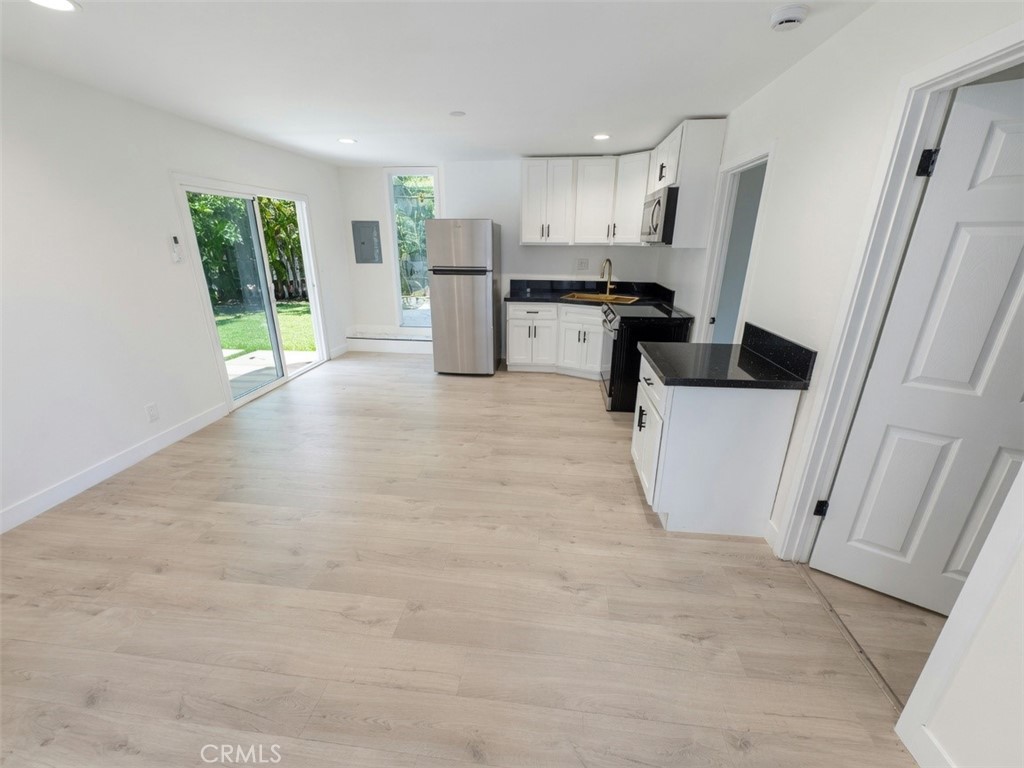 1415 E Gary Place A, Anaheim CA 92805 - photo 1