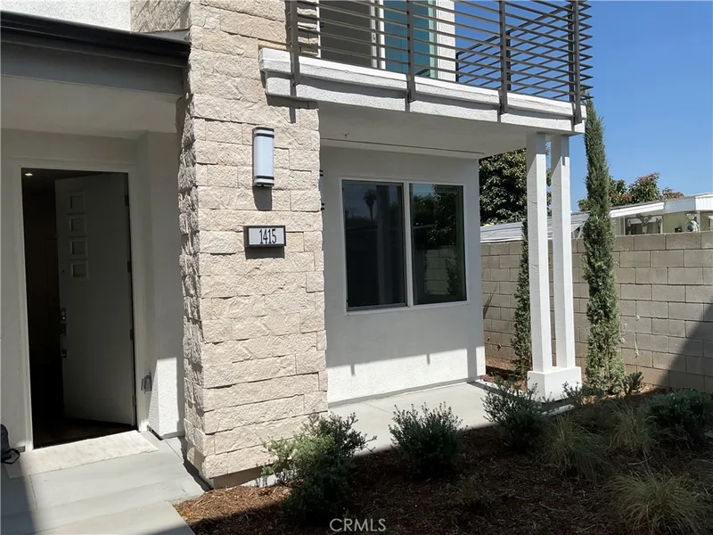 1415 W Bushell W, Anaheim, CA 92805