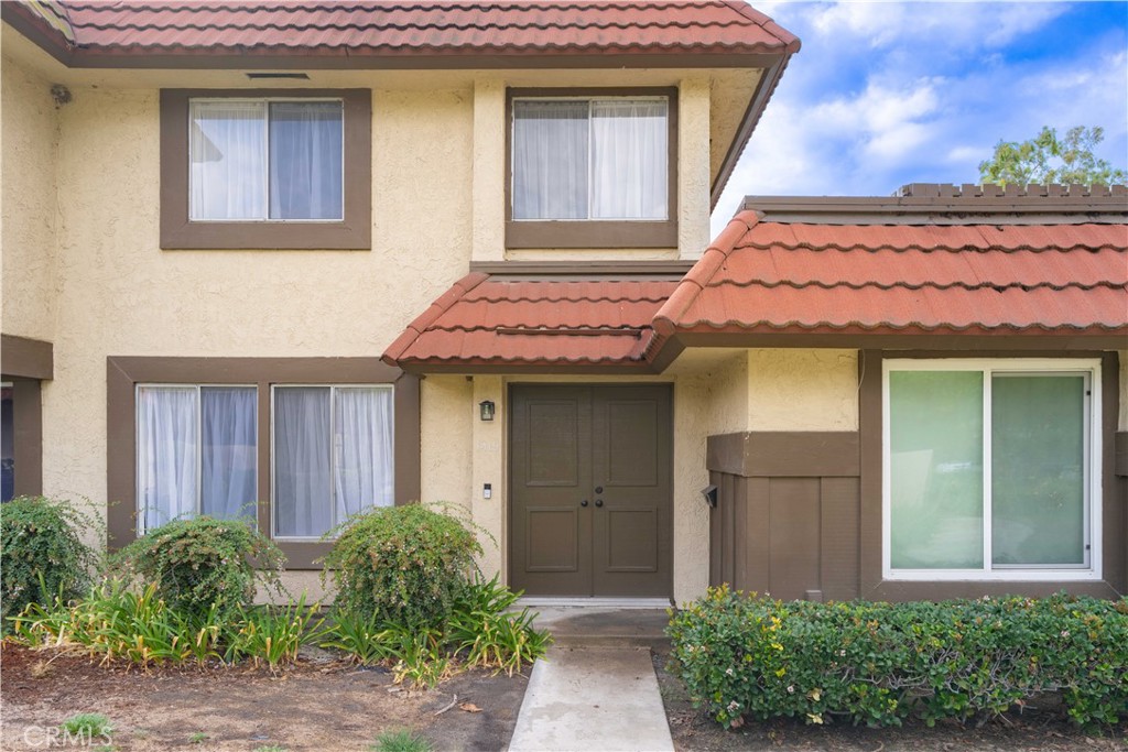 1419 N Greenhaven, Anaheim CA 92801 - photo 2