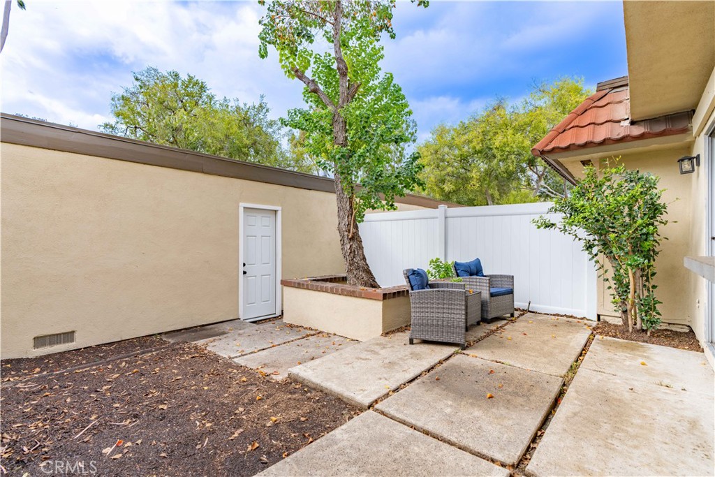 1419 N Greenhaven, Anaheim CA 92801 - photo 43