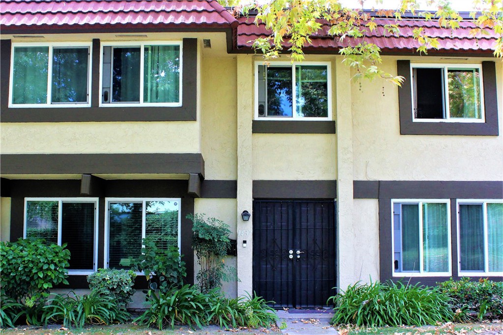 Welcome Home! 1437 N. Shade Tree Ln - 1437 N Shade Tree Lane, Anaheim CA 92801 - photo 1