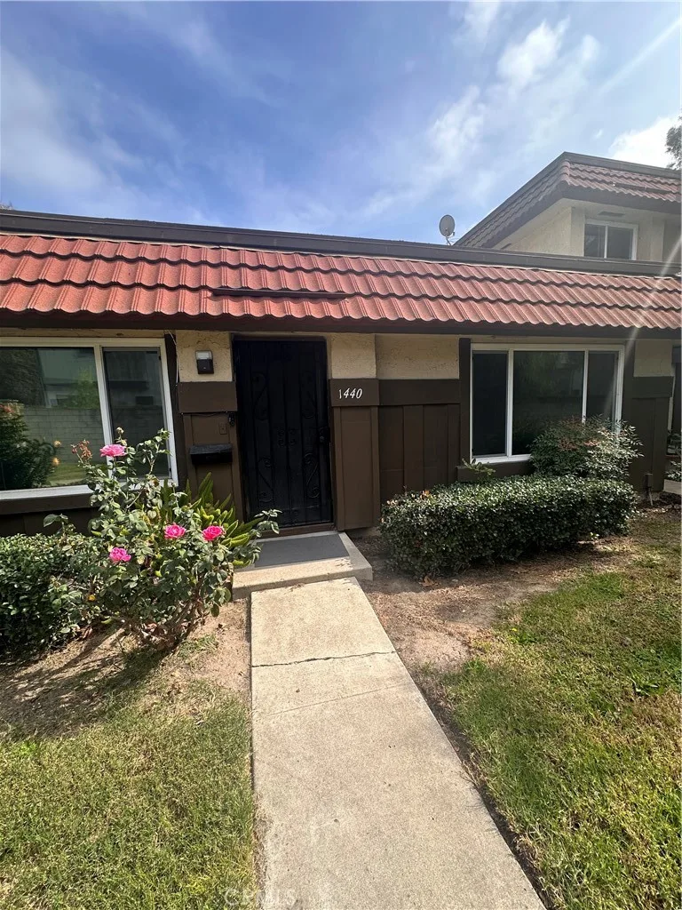 1440 N Weeping Willow, Anaheim, CA 92801