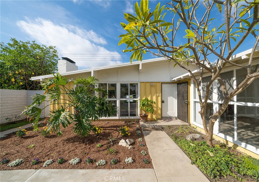 145 S Monument Street, Anaheim CA 92804 - photo 1
