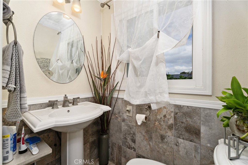 1450 W Wedgewood, Anaheim CA 92801 - photo 21