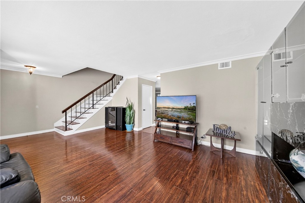 1455 W Cerritos Avenue 32, Anaheim CA 92802 - photo 6