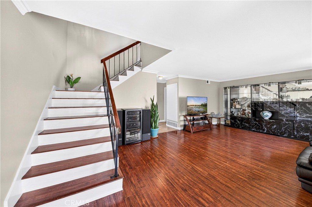 1455 W Cerritos Avenue 32, Anaheim CA 92802 - photo 7
