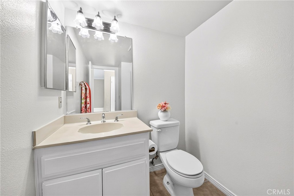 Downstairs powder room - 1455 W Cerritos Avenue 32, Anaheim CA 92802 - photo 12