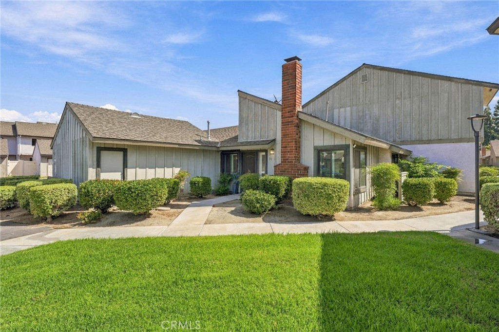 1471 S Walnut, Anaheim CA 92802 - photo 4