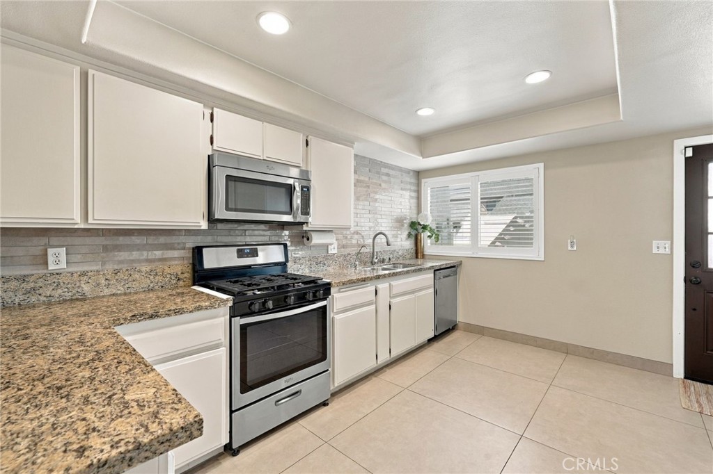 1471 S Walnut, Anaheim CA 92802 - photo 11