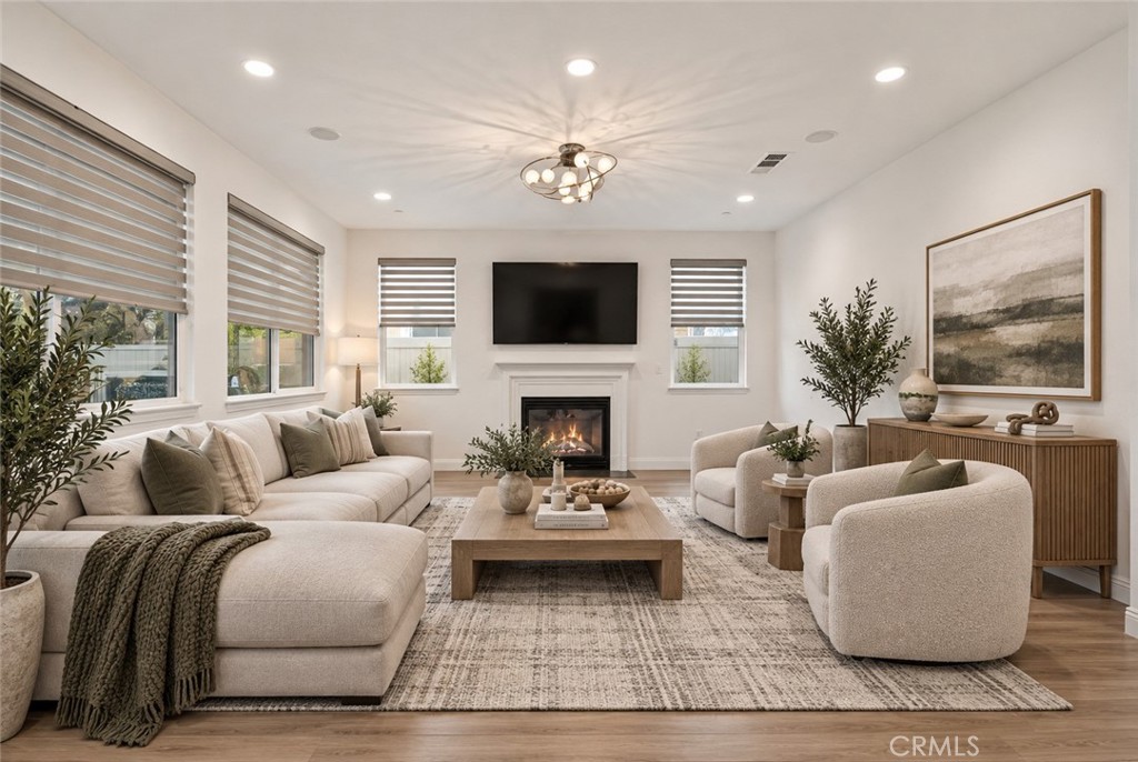 AI digitally altered - 1491 S Carnelian, Anaheim CA 92802 - photo 8