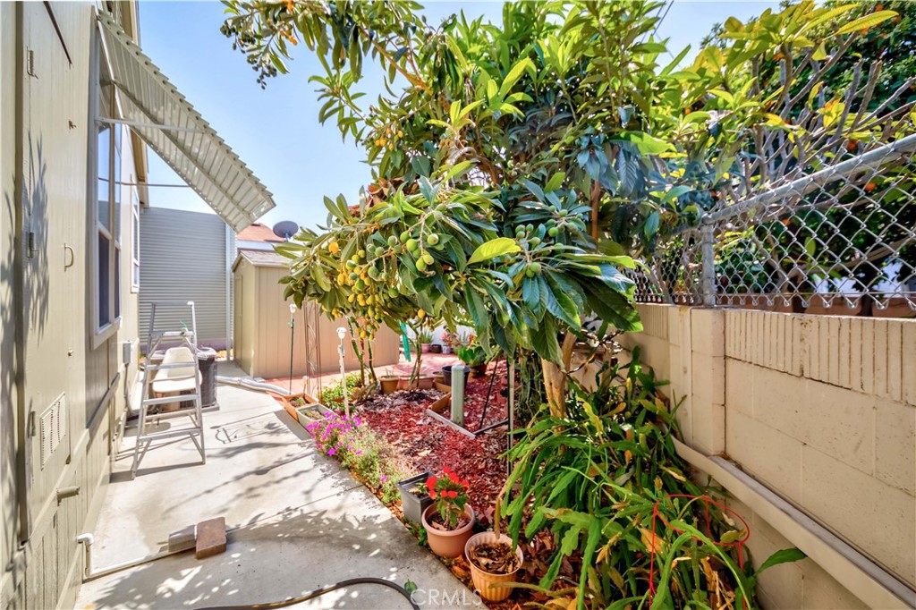 15 Pine Via, Anaheim CA 92801 - photo 6