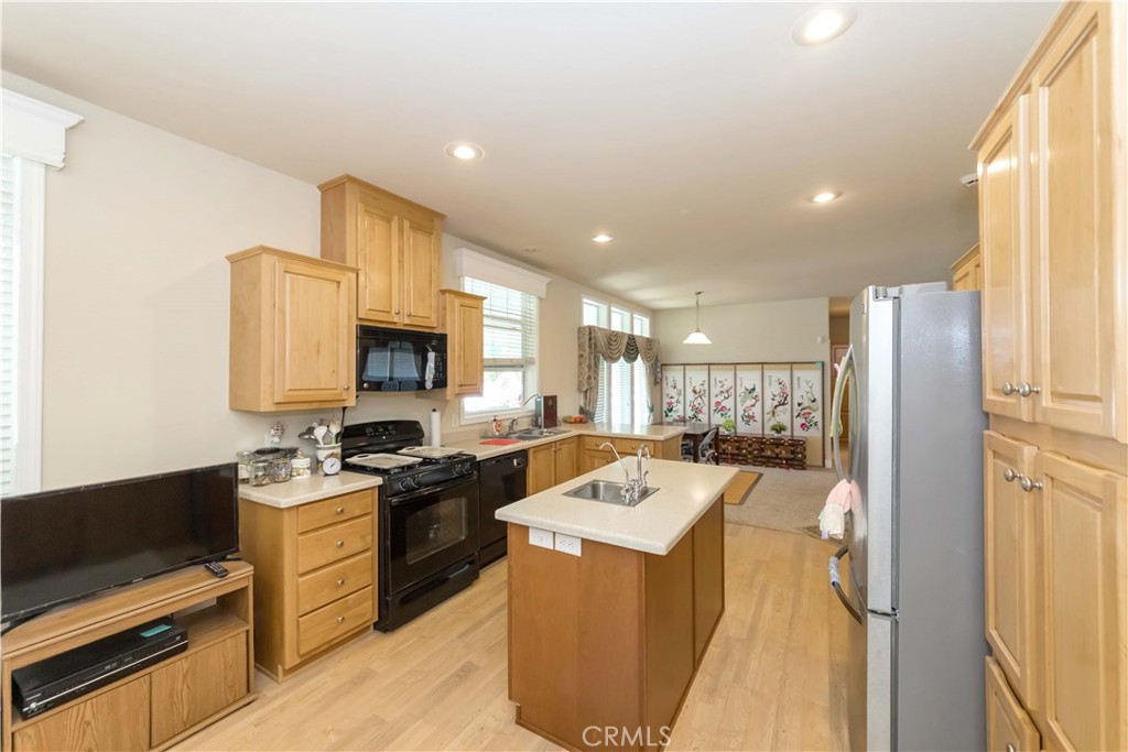 15 Pine Via, Anaheim CA 92801 - photo 17