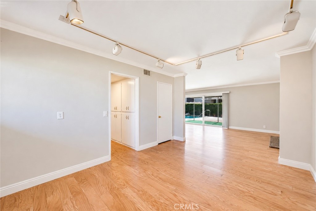 1524 W Flippen Court, Anaheim CA 92802 - photo 6