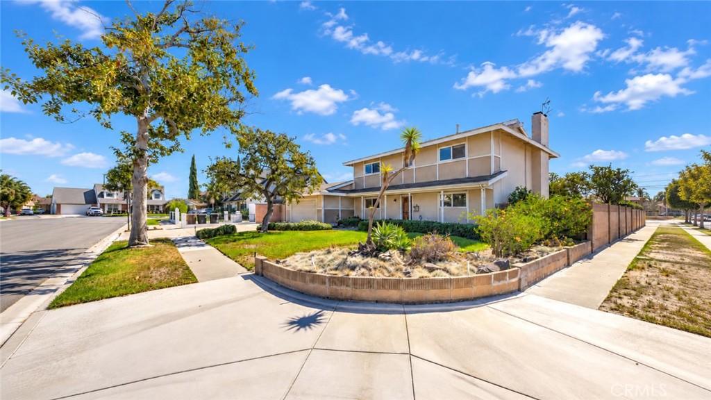 1524 W Flippen Court, Anaheim CA 92802 - photo 34