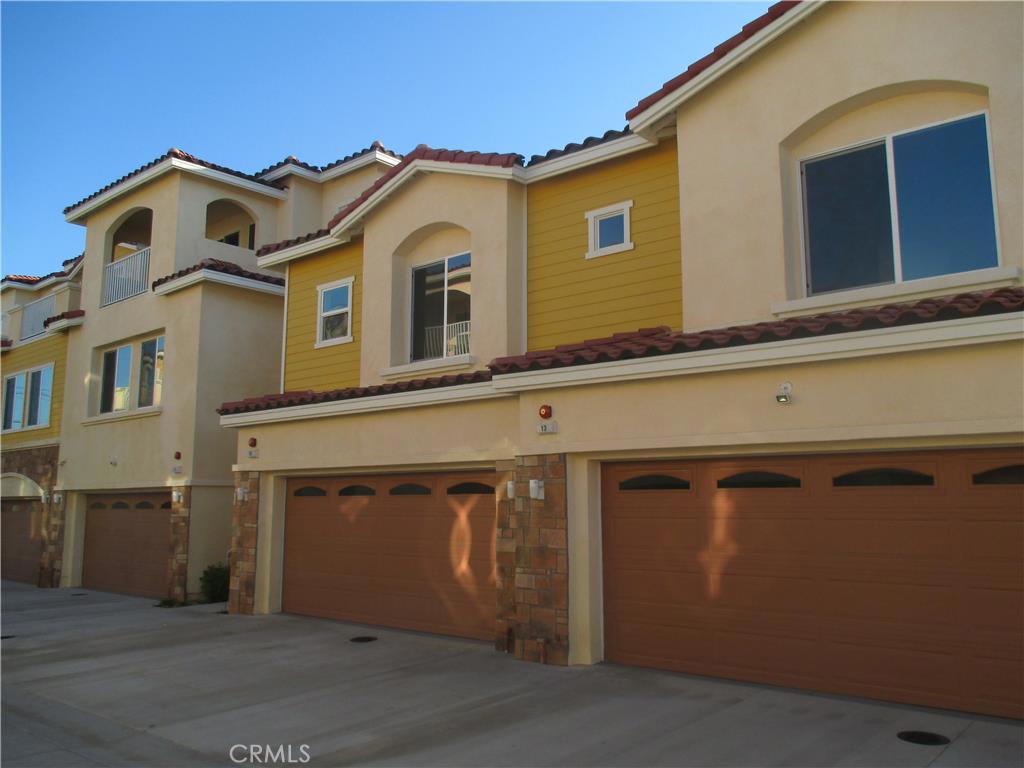 1544 W Katella Avenue 11, Anaheim CA 92802 - photo 1