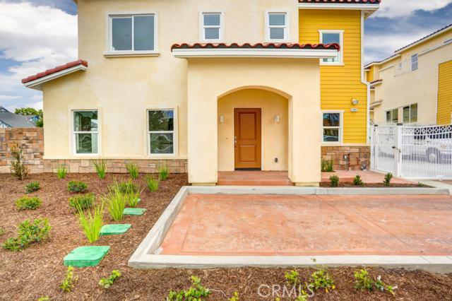 1544 W Katella Avenue 8, Anaheim CA 92802 - photo 1