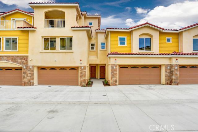 1544 W Katella Avenue 9, Anaheim CA 92802 - photo 1