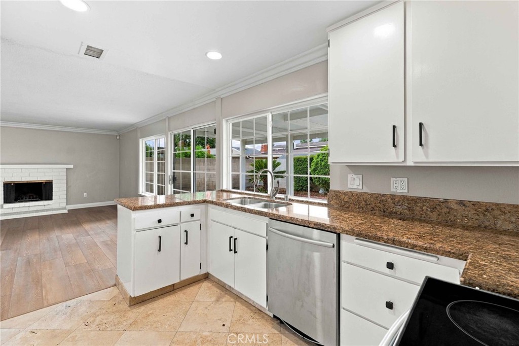 155 S Beth Circle, Anaheim CA 92806 - photo 12